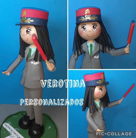 Muñecos personalizados goma online eva