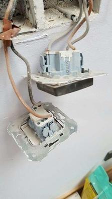 reparacion-cuadro-electrico – FL Instalaciones
