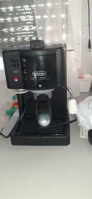 Cafetera cápsulas Nespresso Vertuo Plus de segunda mano por 155 EUR en  Valencia en WALLAPOP