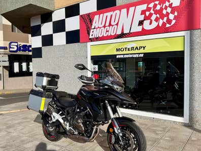 QJ MOTOR SRT 700 Versión 2024