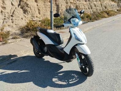 Piaggio Beverly 350 Police ABS-ASR (2018 - 20), prezzo e scheda tecnica 