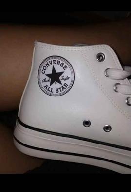 Converse 5 hotsell agujeros zara