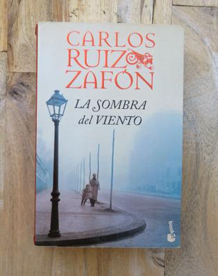 Autographed La Sombra del Viento by Carlos Ruiz Zafon : r