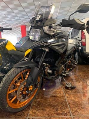 SUZUKI V-Strom 1050 Tech