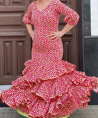 Traje flamenca rojo Moda y complementos de segunda mano barata | Milanuncios