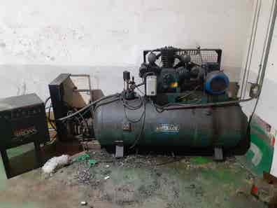 Compresor aire Maquinaria de segunda y ocasión |