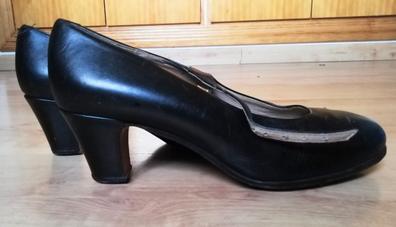 Zapatos flamenca niña de segunda mano por 12 EUR en Encinar de Los