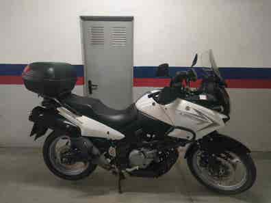 Suzuki V Strom