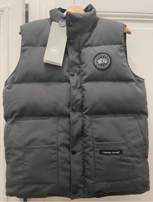 Canada goose hotsell barcelona tienda leon