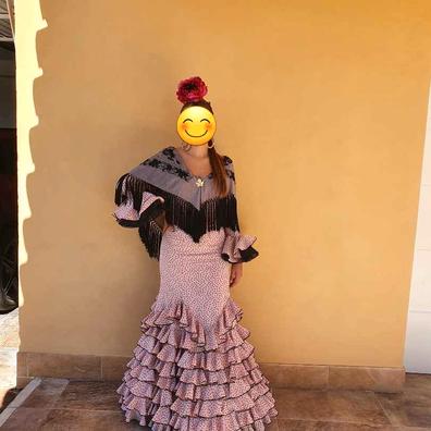 Traje flamenca mujer talla 44 de segunda mano por 90 EUR en Barcelona en  WALLAPOP