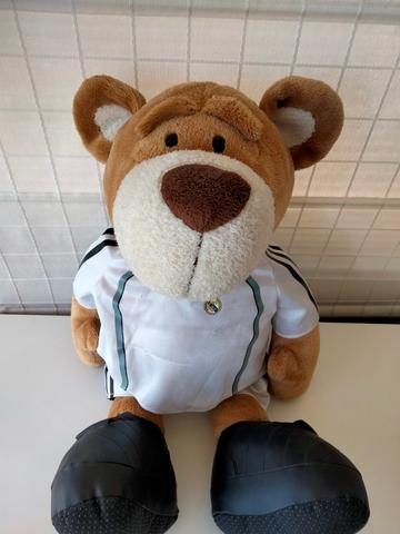 Peluches de oso del Real Madrid second hand for 6 EUR in Campanillas in  WALLAPOP