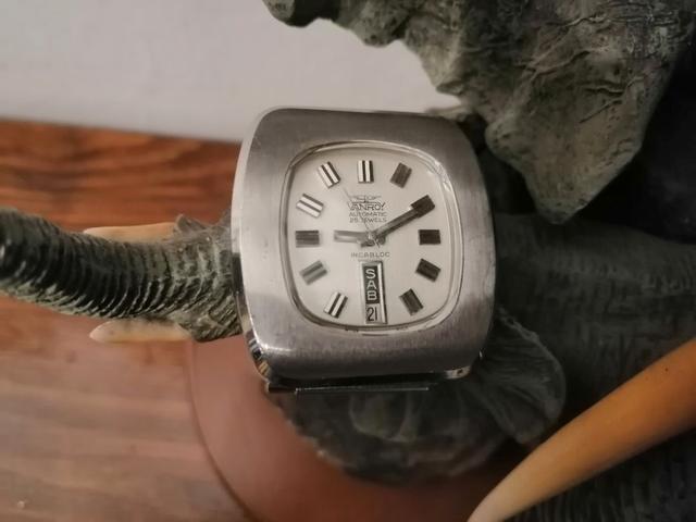 Popular Enumerar Español Milanuncios - Reloj vanroy movimiento suizo eta 2789