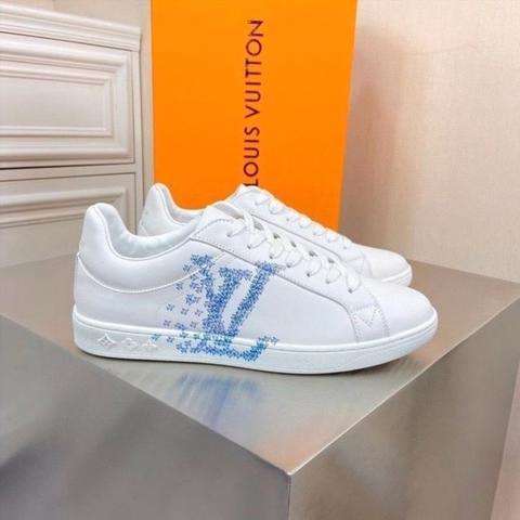 Milanuncios - Zapatos Casuales Con Lv Louis Vuitton