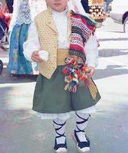 Traje saraguell Moda y complementos de segunda mano barata