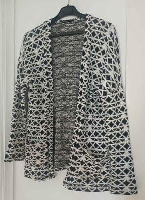 Chaqueta temporada pasada stradivarius de segunda mano para mujer