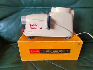 Projecteur De Diapositives Kodak Senior 1, Vintage, état Fonctionnel