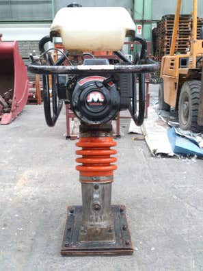 Pison compactador Maquinaria de segunda mano y ocasión | Milanuncios