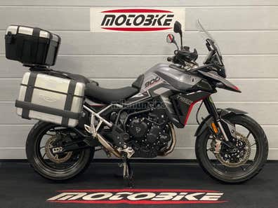 TRIUMPH - TIGER 900