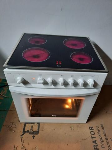 Milanuncios - conjunto de horno eléctrico como nuevo