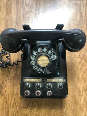 Teléfono antiguo de sobremesa teclas grandes, Teléfonos antiguos
