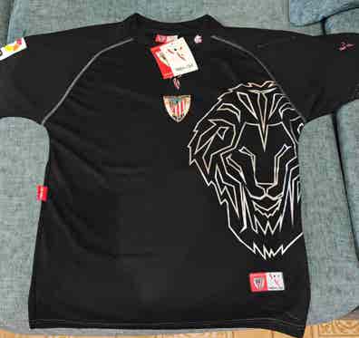 Camiseta negra del leon del athletic de segunda mano Milanuncios