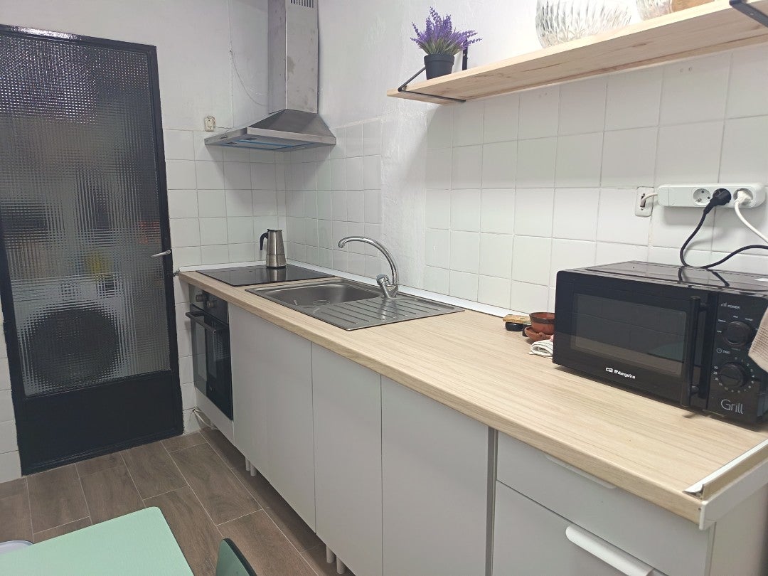 Fotografía del inmueble reportado: 900 €/mes — Granada, Granada