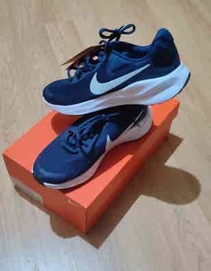 Zapatillas nike hombre Moda y complementos de segunda mano barata