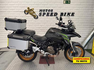 QJ MOTOR - SRT 700 X