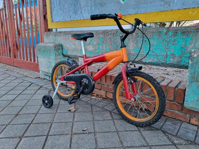 Milanuncios - bicicleta infantil+ruedines (opcional)