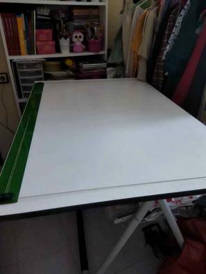 Mesa 37x31,5 Cm de dibujo para calcar. - Milanuncios