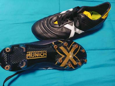 Botas de futbol munich Tienda de de segunda mano barata | Milanuncios