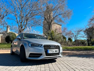 LUZ CORTESIA EN PUERTA CON LOGO AUDI - Electricidad Audi A3 8V - Audisport  Iberica