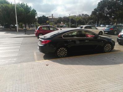 Insignia BMW de capo NUEVA de segunda mano por 15 EUR en Alcorcón en  WALLAPOP