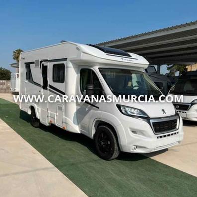 Suelo vinílico en camperizaciones y autocaravanas. - Pinturas Andalucía S.A.