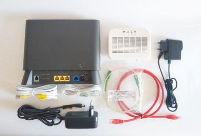 Conjunto de Router y ONT para Fibra de segunda mano por 20 EUR en  Fuengirola en WALLAPOP