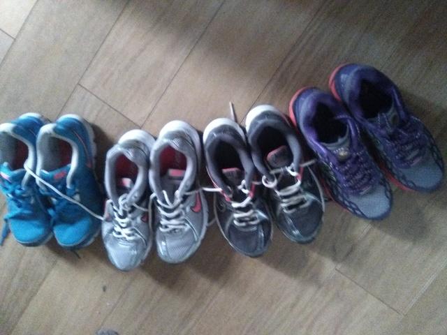 Vendo 2024 zapatillas asics