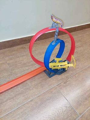 Pista hot wheels discount pared