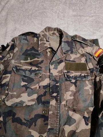 Milanuncios Uniforme militar en buen estado, con poc