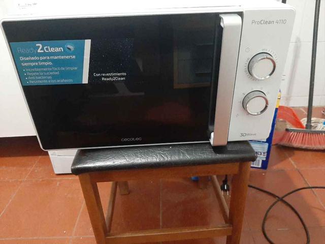 Microondas Cecotec 4110 Proclean