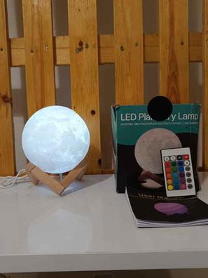 Lámpara de mesa inteligente RGB regulable funciona con Alexa, aplicación y  control remoto, lámpara de escritorio de noche con puertos de carga, toma