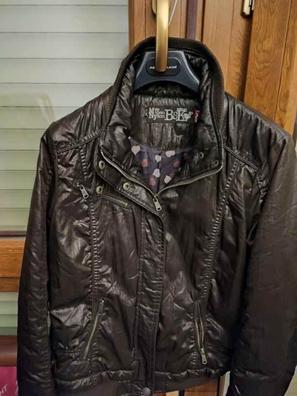 Cazadora anorak plumifero bershka de segunda mano para mujer