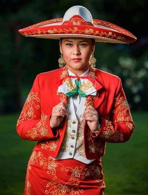 Traje mariachi mujer Moda y complementos de segunda mano barata Milanuncios