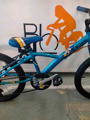 Bicicleta gt con rines de plastico hot sale