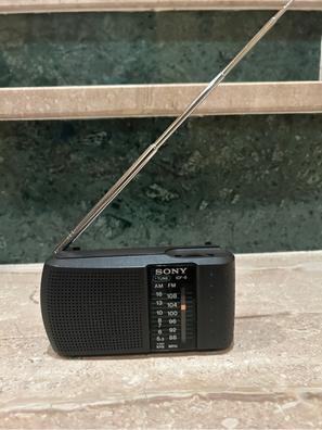 Radio Portátil SONY ICF-P37 (Negro - Analógico - FM/AM - Pilas)