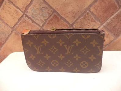 Cartera Louis Vuitton de segunda mano por 180 EUR en Sevilla en