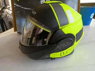 Casco abatible Accesorios para moto de baratos en Andalucía Milanuncios