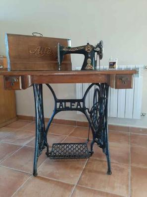 Coleccionismo, maquina de coser ALFA S.A eibar -  España