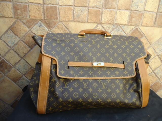 Milanuncios - louis vuitton bolso o maleta de viaje