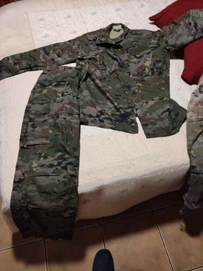 Traje de camuflaje uniforme militar Ropa de pesca Hombres Combate Camo Traje,  arena, S : : Moda