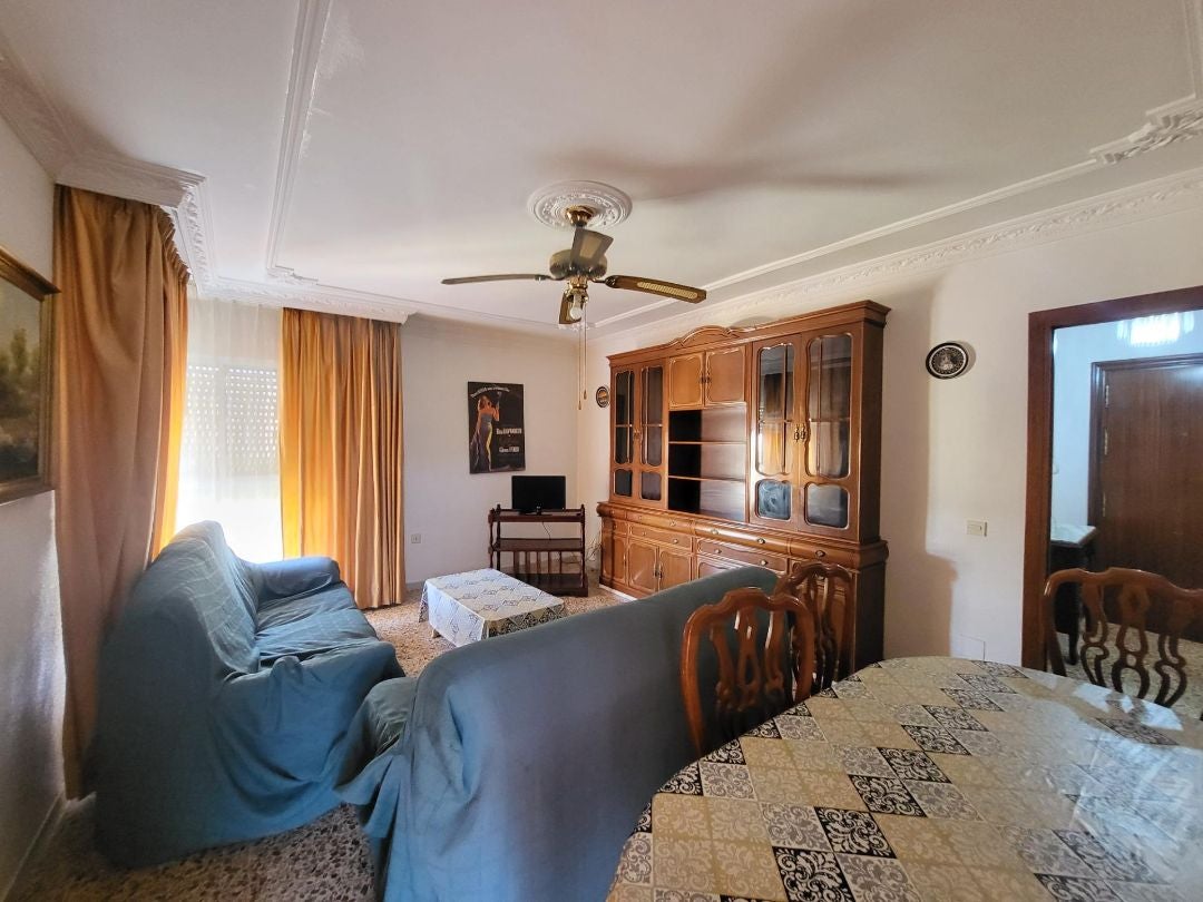 Fotografía del inmueble reportado: 830 €/mes — Almería, Almería